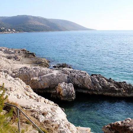 Apartments By The Sea Businci, Ciovo - 7560