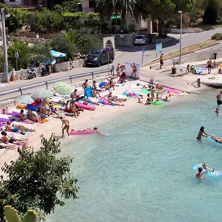 Apartments By The Sea Businci, Ciovo - 7560 * Trogir
