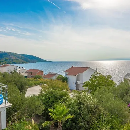 Apartments By The Sea Businci, Ciovo - 7560