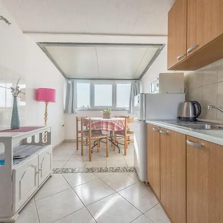 Apartments By The Sea Businci, Ciovo - 7560 Trogir